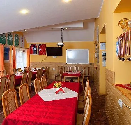 Borowik Affittacamere 3*